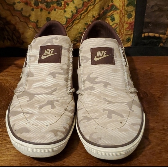 Rare Vintage Nike SB Charge Slip-On Camo Women's Shoe 315851-221 Running - Picture 2 of 7